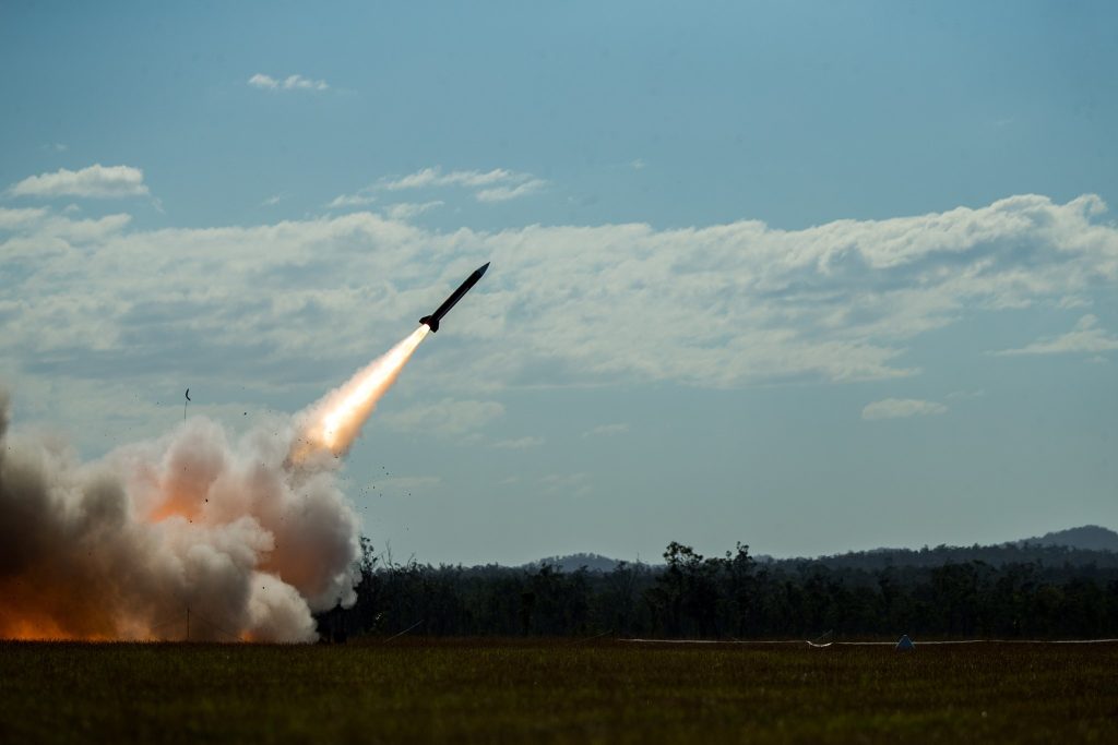 USA återupptar leveranser av avancerade vapen till Ukraina