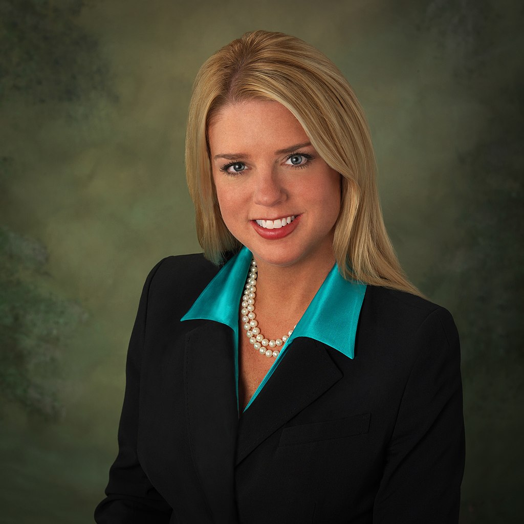 Pam Bondi hotar med rättsprocesser mot 35 fristäder