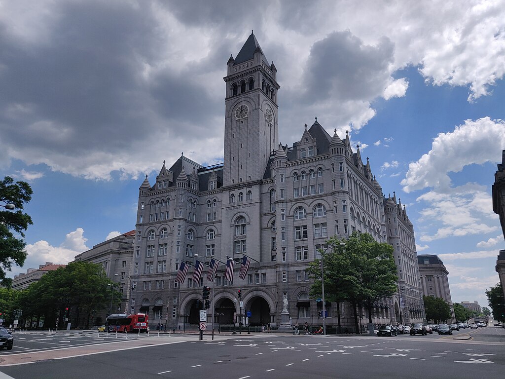 Trump tar kontroll över D.C:s polis i en extraordinär maktdemonstration